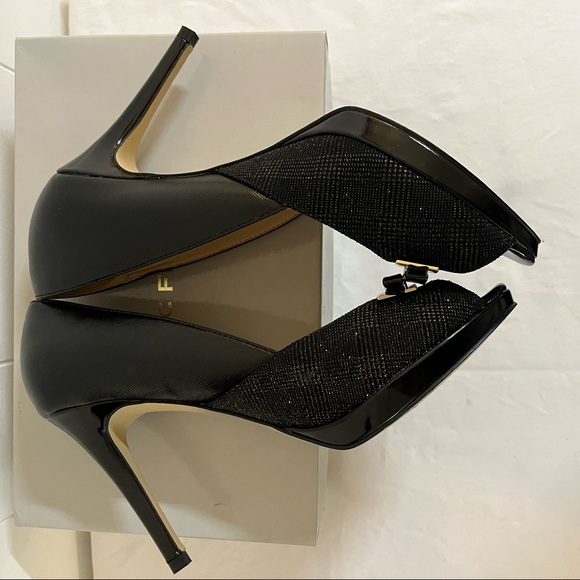 Cute black stilettos with bow detail open toed high heeled shoes - Picture 7 of 11